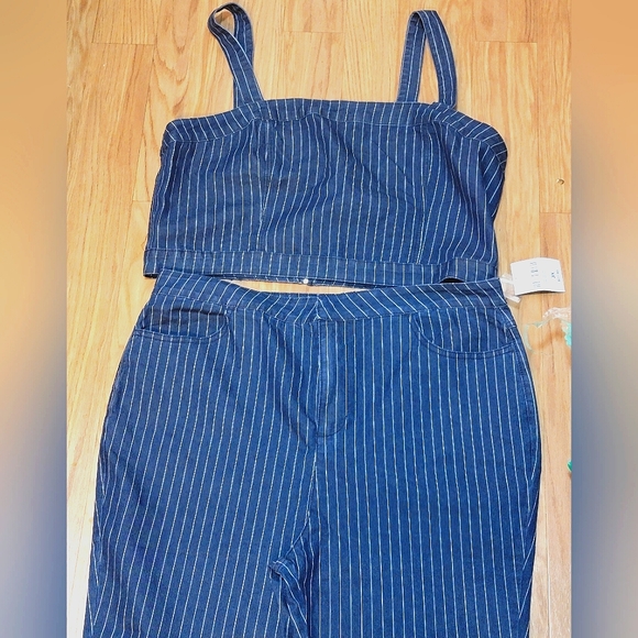 Denim Pinstriped Crop & Pant Set - Picture 1 of 8